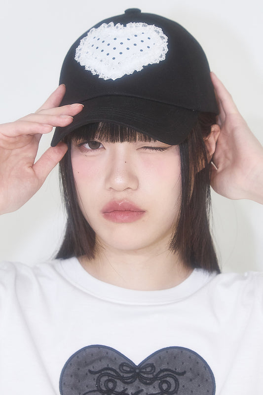 illigo - Lace Heart Dot Ball Cap Black