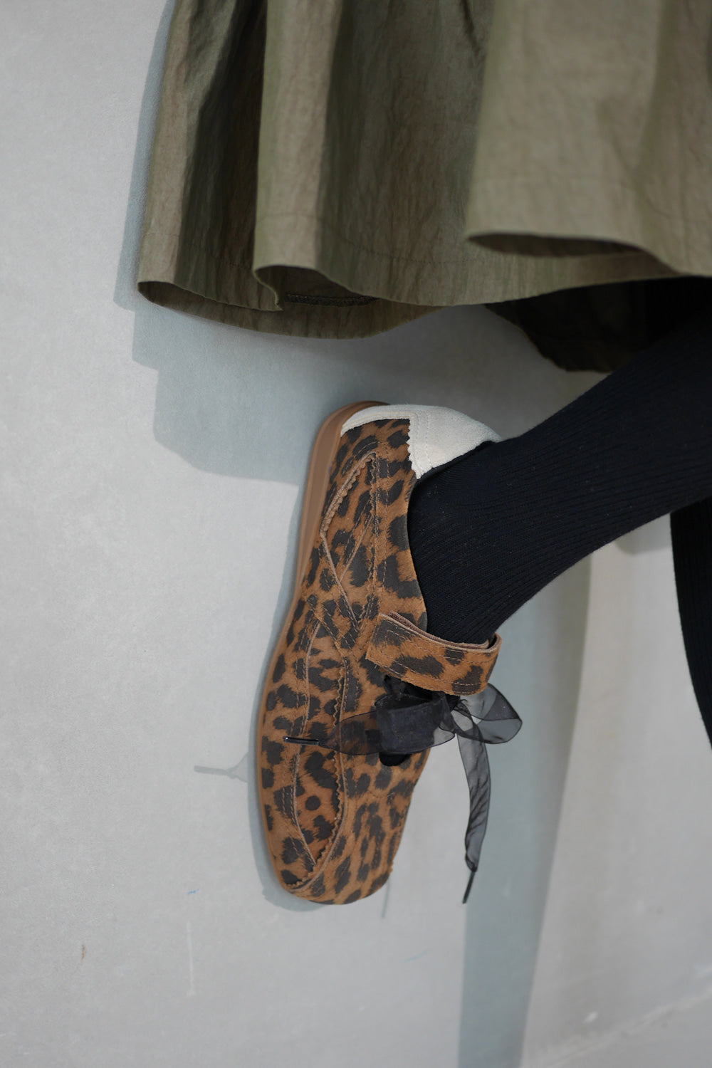 KHIHO - PINKING MARY JANE SNEAKERS / LEOPARD