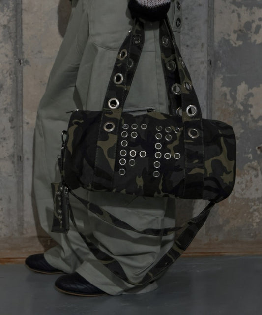 Fancyclub - FFFF EYELET DUFFLE BAG (CAMO) F25ZE030