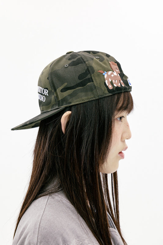 the museum visitor - PONY EMBROIDERY CAP (CAMO)