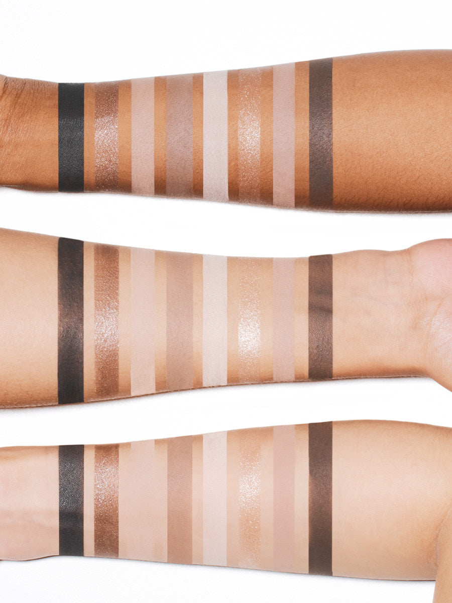 Risky Beauty - PIGMENT EYESHADOW PALETTE
