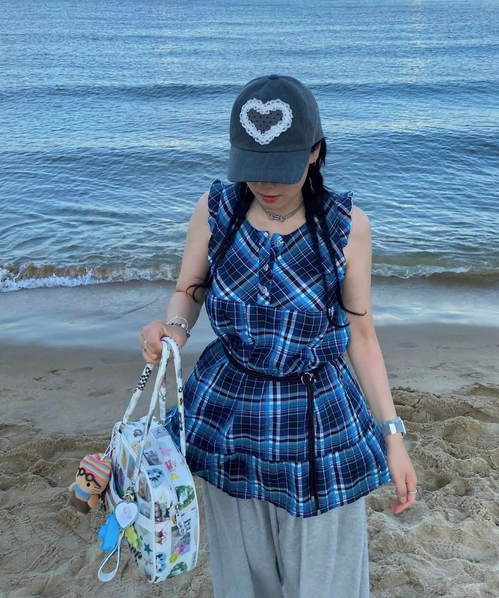 illigo - Lace Heart Dot Ball Cap Grey