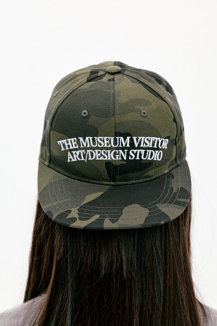 the museum visitor - PONY EMBROIDERY CAP (CAMO)