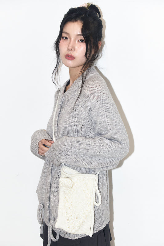illigo - Fleur Diamond Knit Crossbody Bag in White