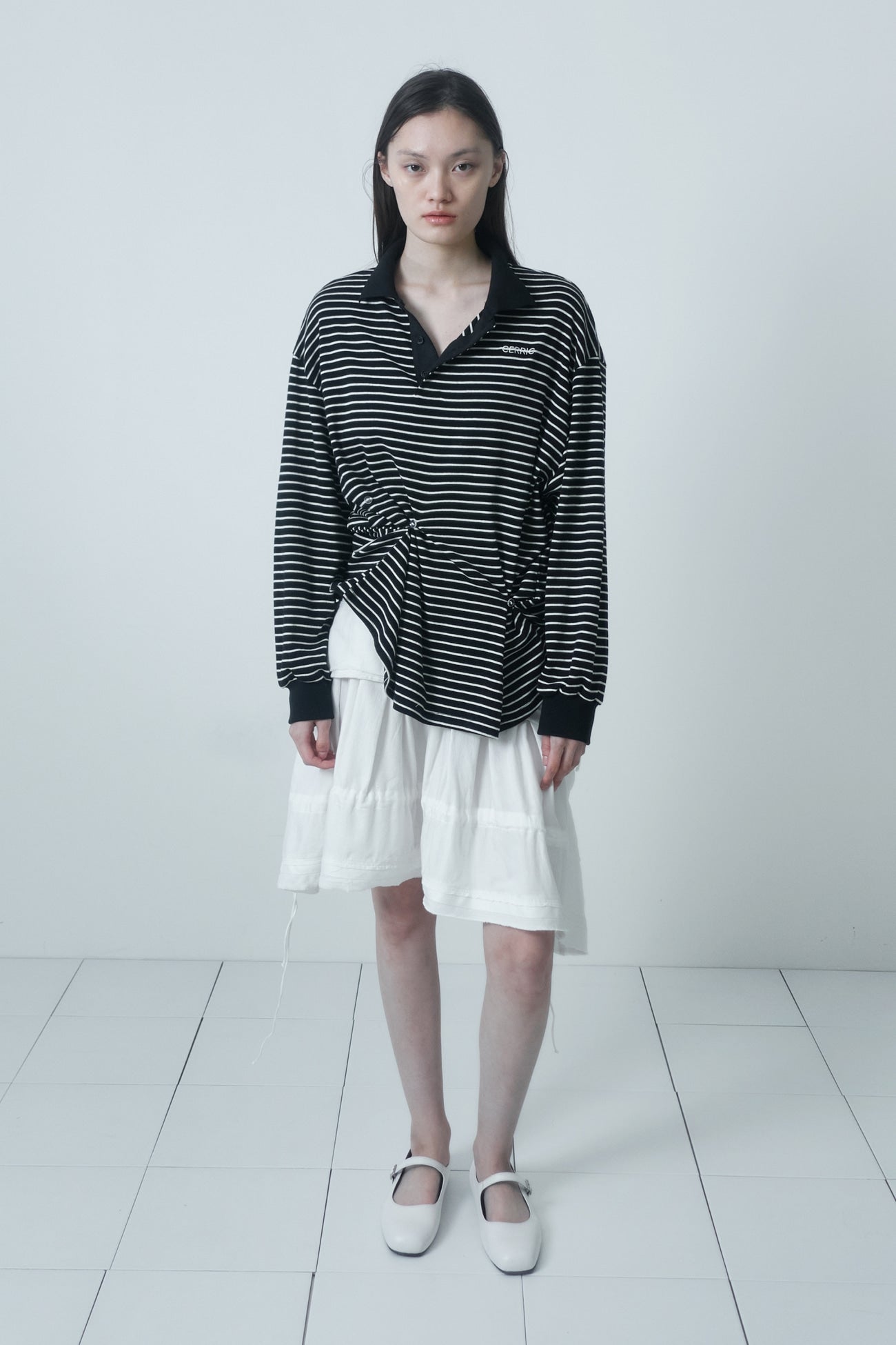 cerric - STRIPE BUTTON PINCH TOP / BLACK
