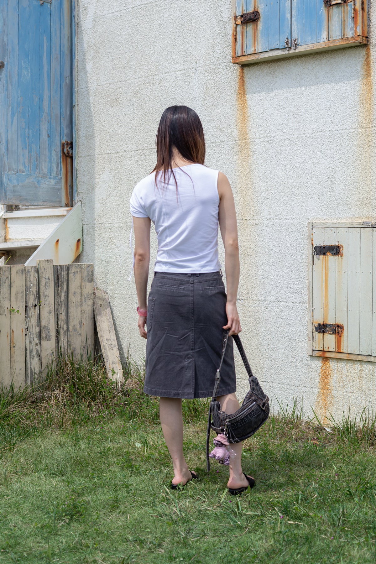 Matin Kim - STRING OFF SHOULDER SLIM TOP IN WHITE