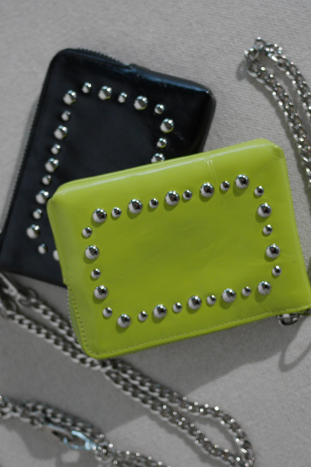 KHIHO - STUD POPO POUCH / BLACK