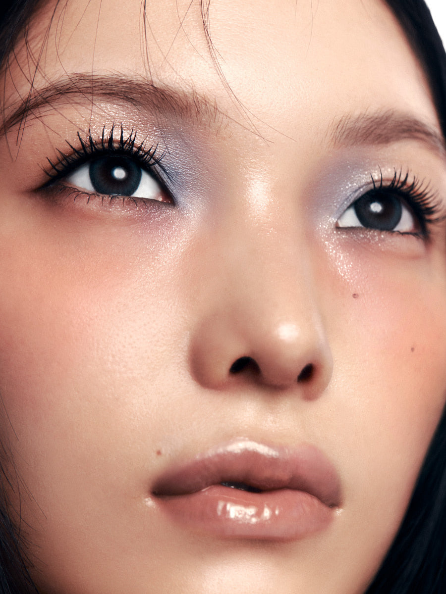 Risky Beauty - PIGMENT EYESHADOW PALETTE