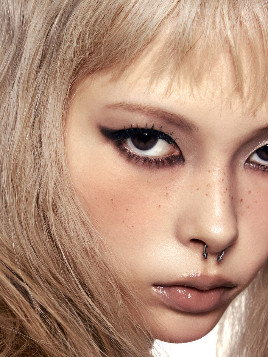 Risky Beauty - BE BOLD LIPGLOSS