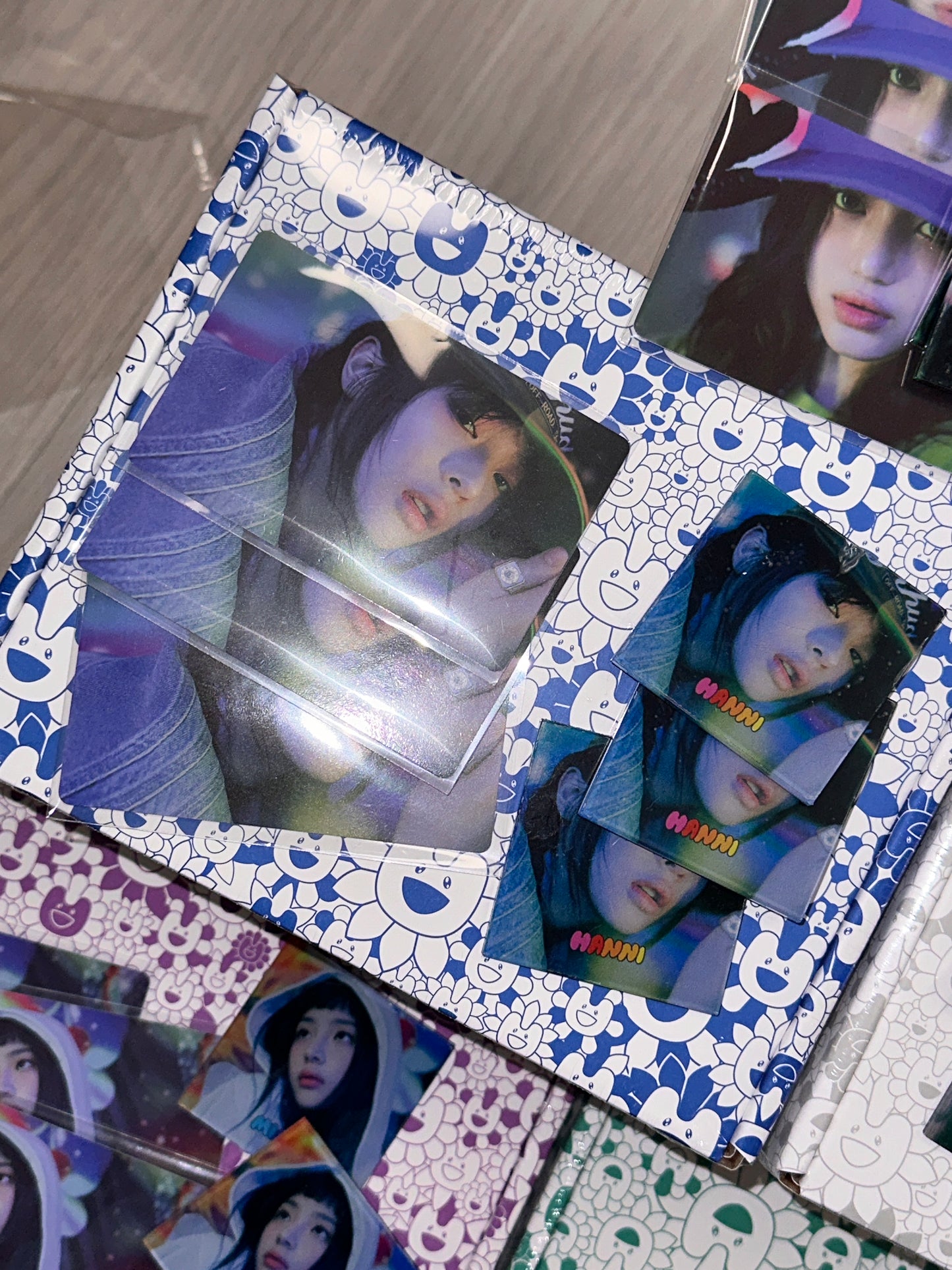 NewJeans 'Supernatural' NJ X MURAKAMI Cross Bag ver. - Hanni