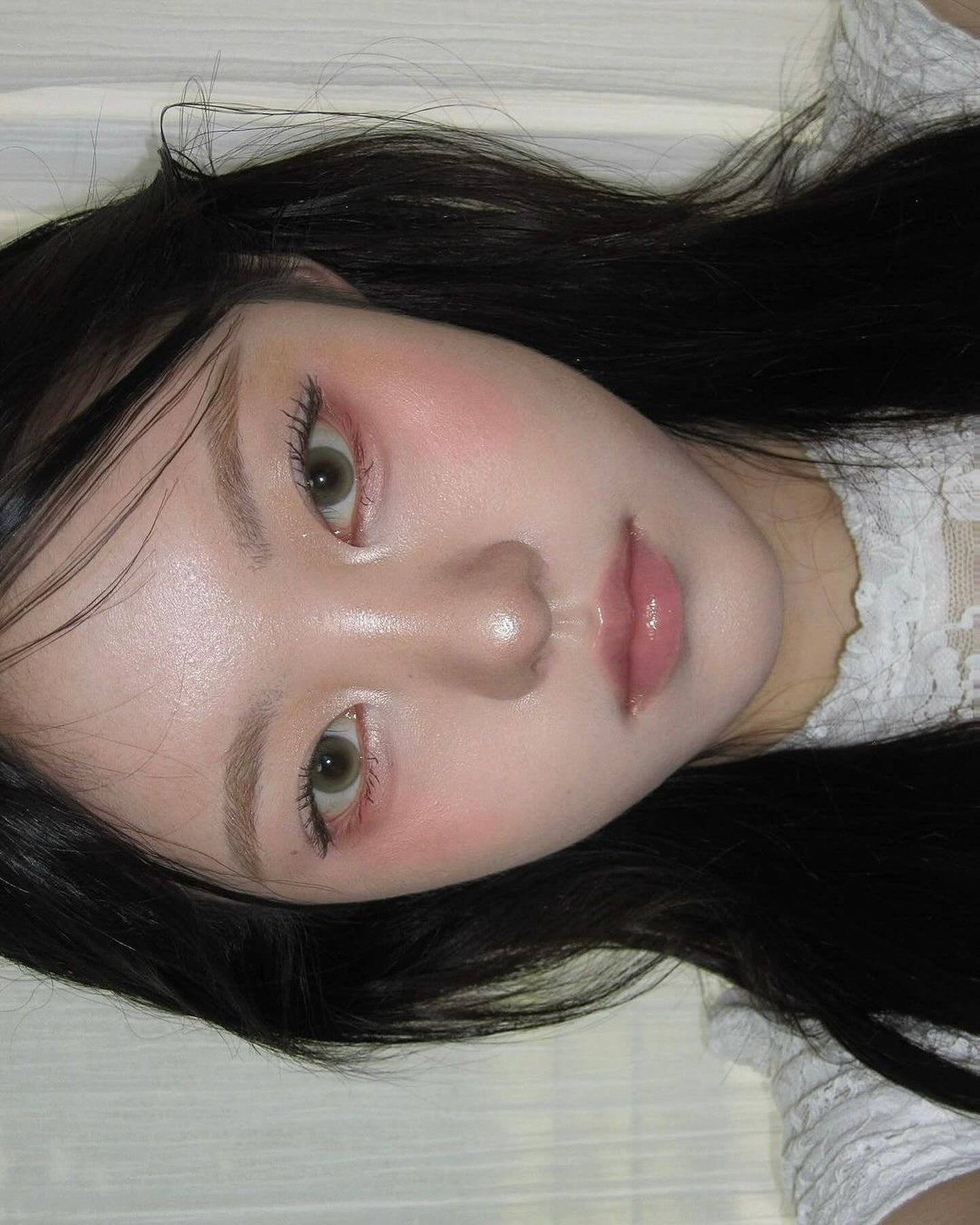 TWO SLASH FOUR - All over face blush