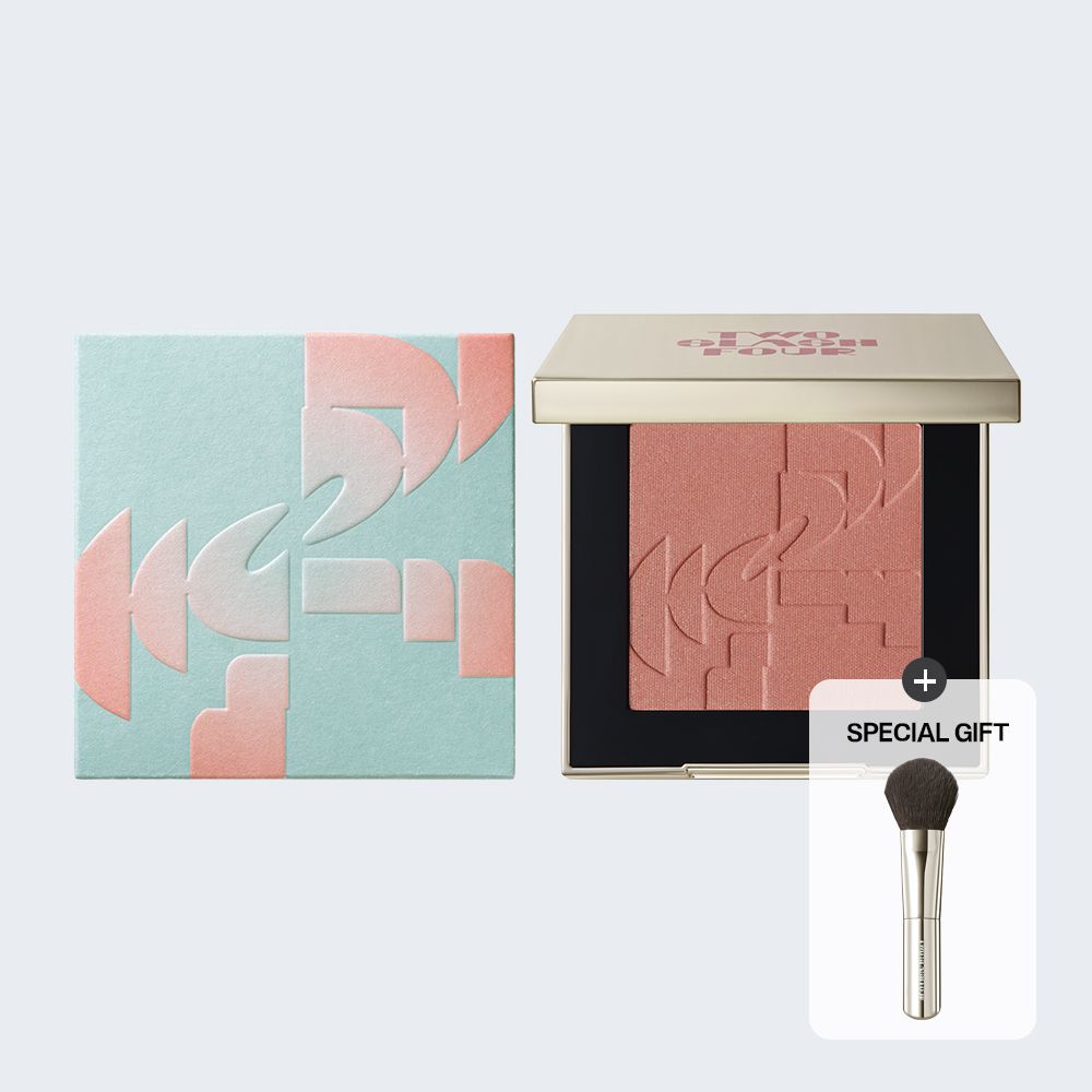 TWO SLASH FOUR - All over face blush