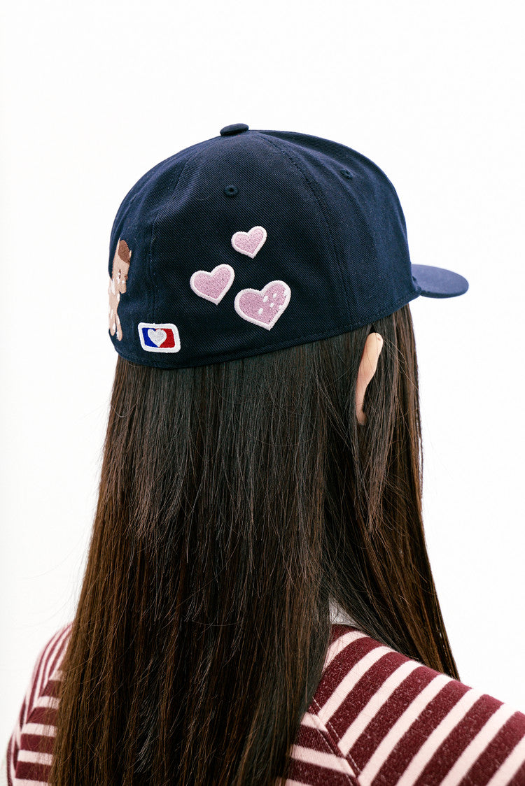 the museum visitor - PONY EMBROIDERY CAP (NAVY)