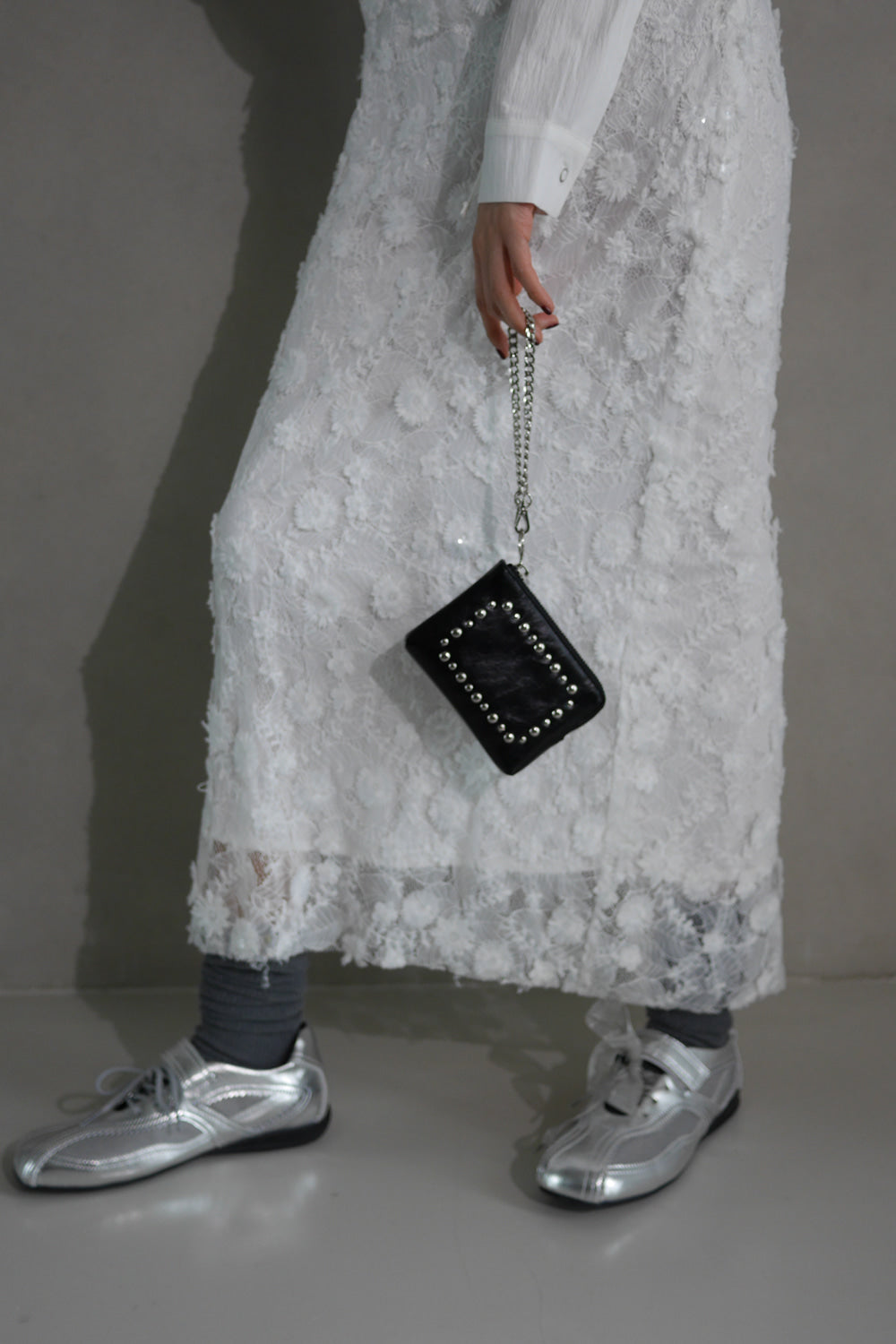 KHIHO - STUD POPO POUCH / BLACK