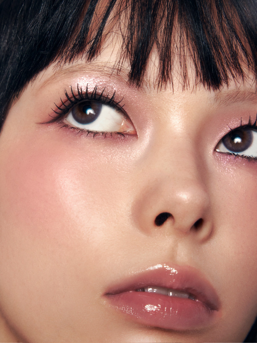 Risky Beauty - PIGMENT EYESHADOW PALETTE