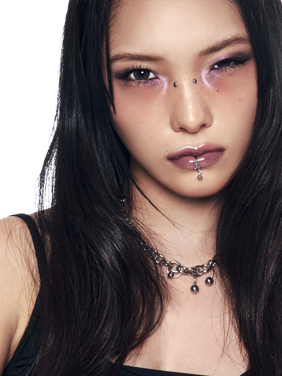 Risky Beauty - BE BOLD LIPGLOSS