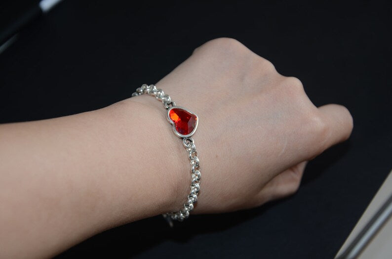 西班牙品牌OA-red Swarovski heart connector chain bracelet