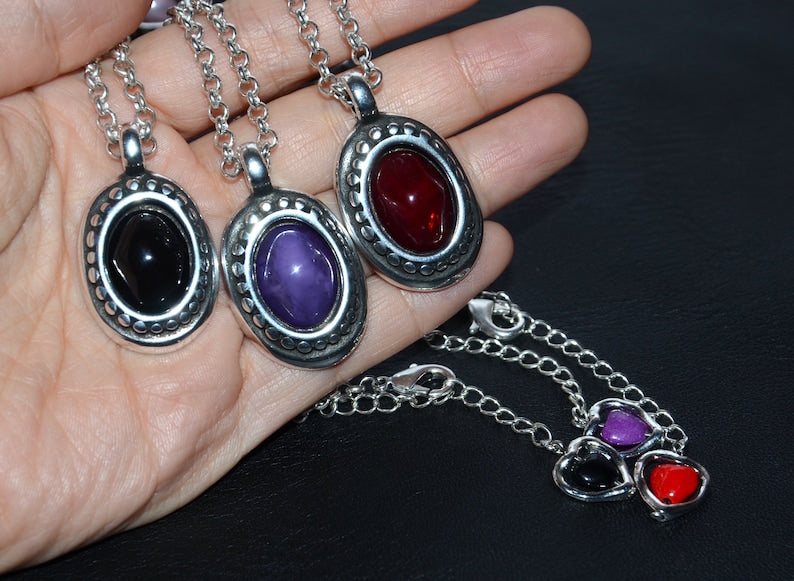 西班牙品牌OA-flower pendant necklace
