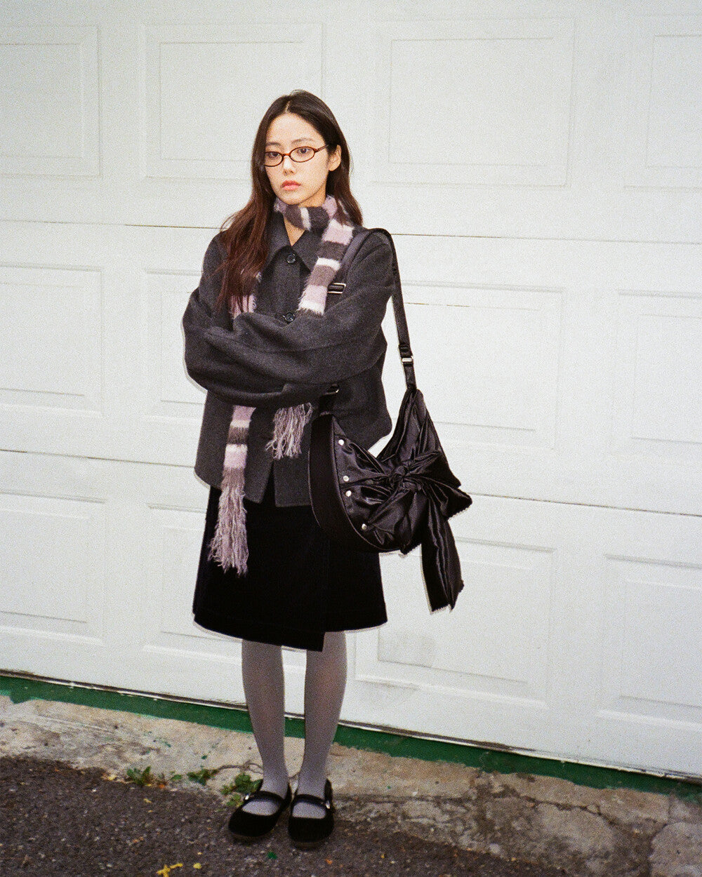 IUGA - Laced Ribbon Shoulder Bag (Black) – lolamoon.co