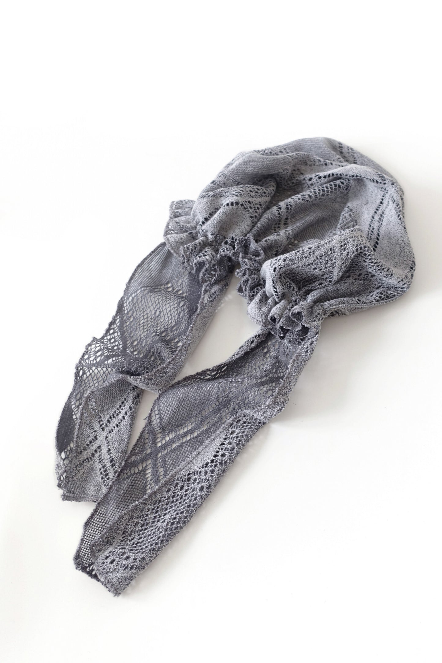 knitted tie-up bandana