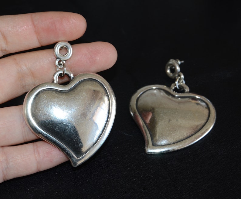 西班牙品牌OA-heart decorative earrings