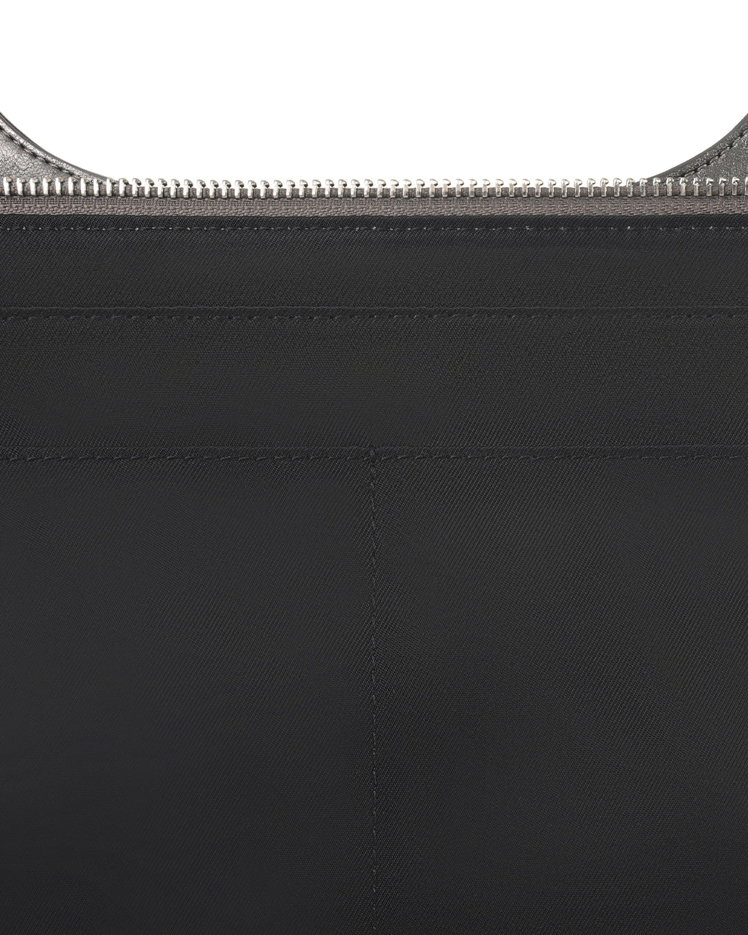 Stand oil-Breezy Bag Mini (Metallic gray)