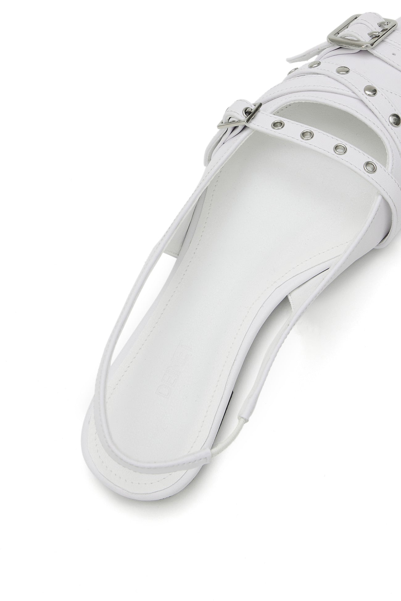 Deinet - BUCKLE STUD AND EYELET SLINGBACKS IN WHITE