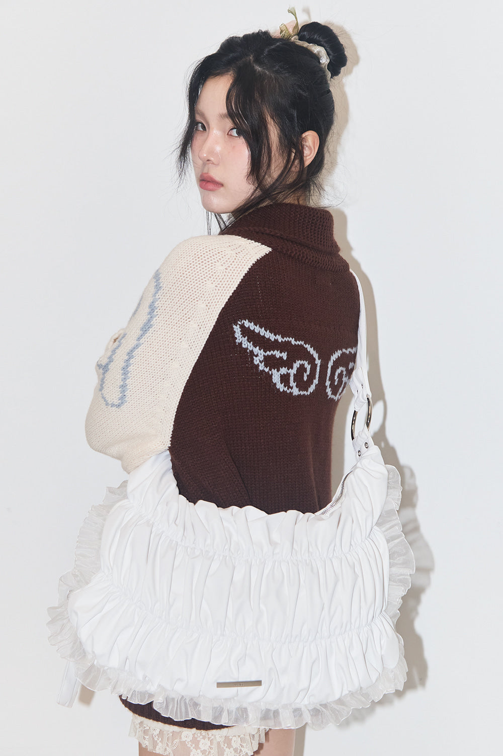 illigo - [Pre-order delivery on 10/02] Frill Bubble Big Cross Bag White