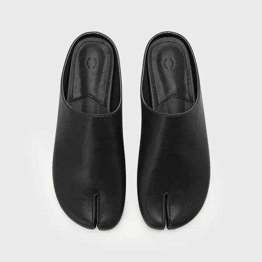 PAES - Round Low Flat Mule / Black