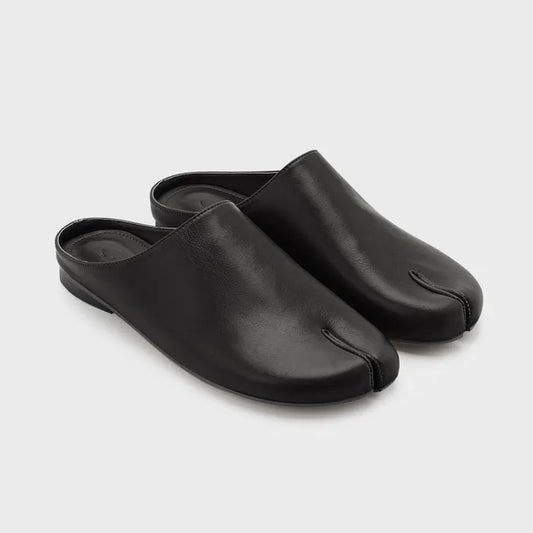PAES - Round Low Flat Mule / Black