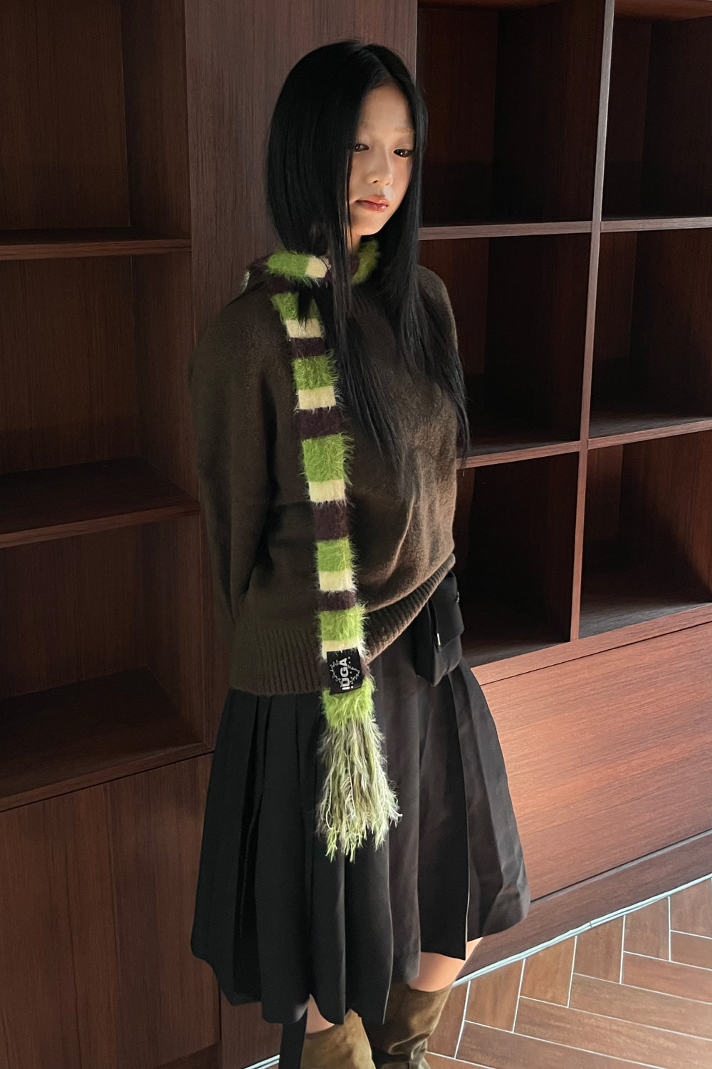 IUGA - Striped Hairy Skinny Muffler (Green)