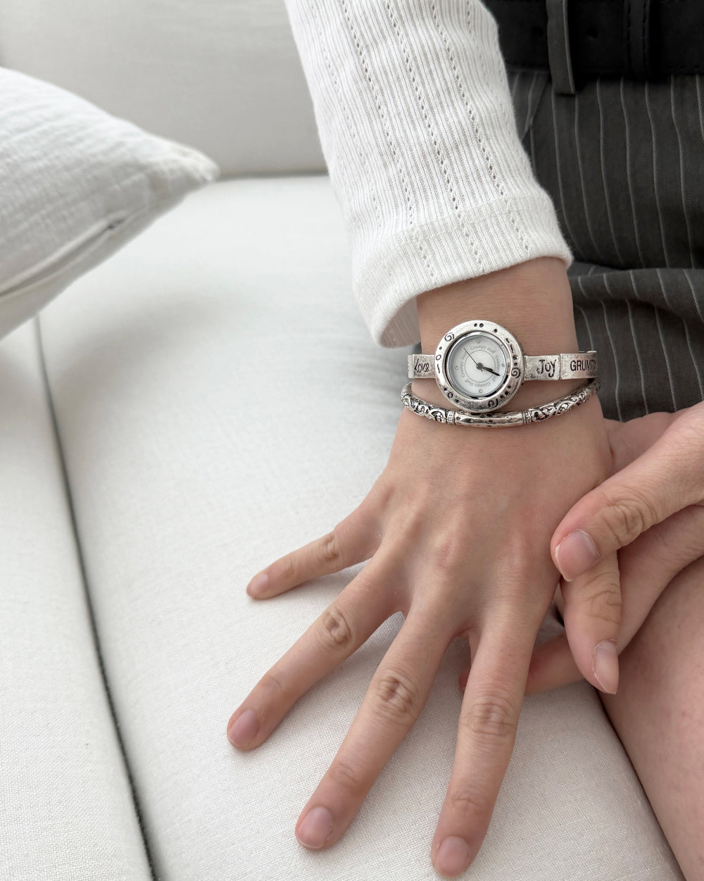 Grumpy - Shabby Spiral Letter Watch