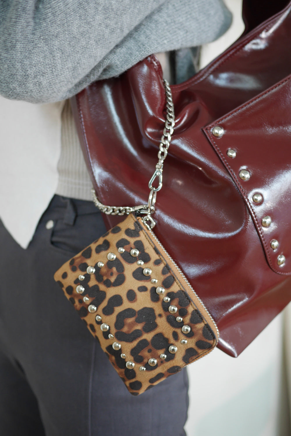 KHIHO -  STUD POPO POUCH / LEOPARD