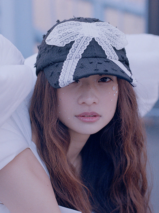 BOW CAP IN LACE BLACK