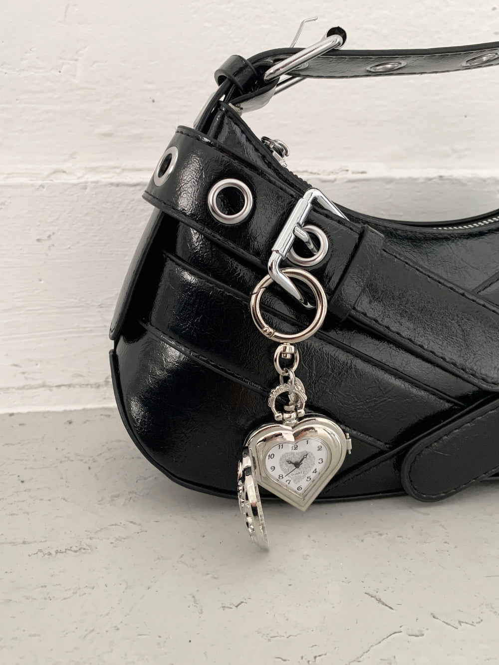 grumpy - Ethereal Heart Watch Keychain