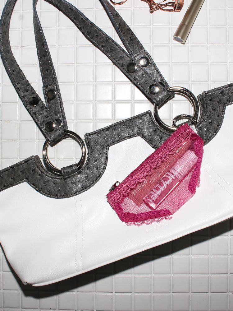 kuel-things－Cheeky pouch (Cherry pink)