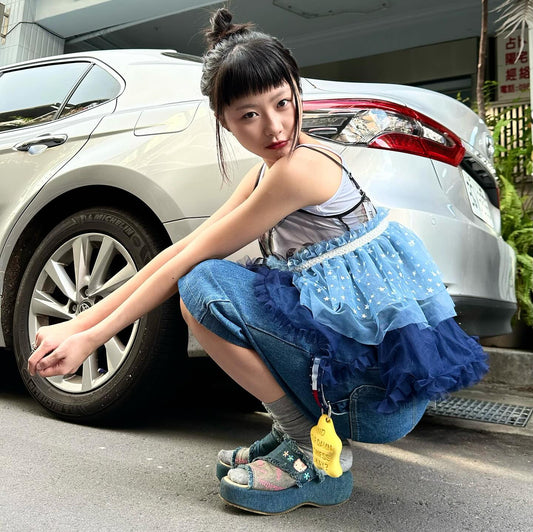 MIND UR BUSINESS MIRROR