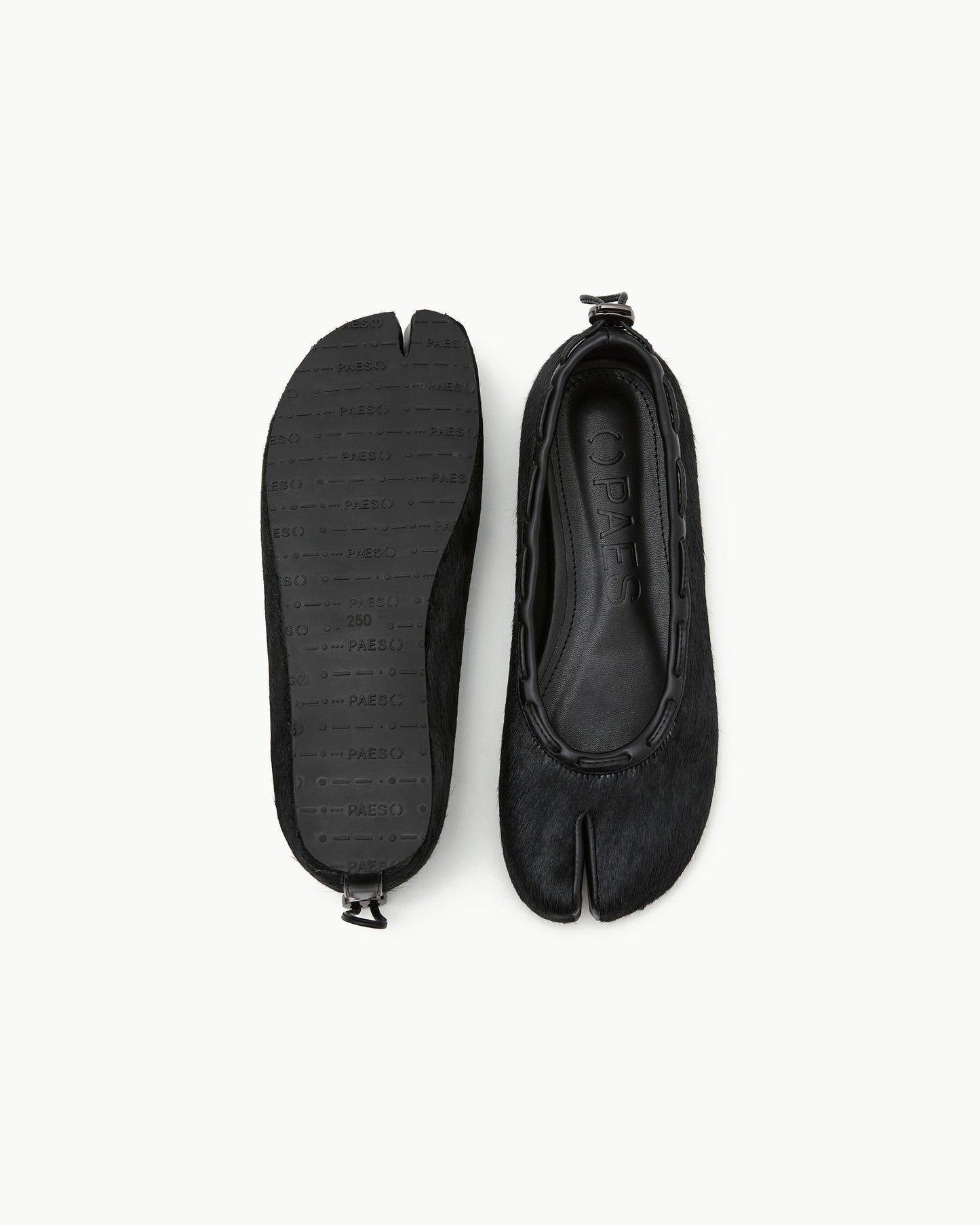 PAES - Calf String Flat / Calf Hair Black