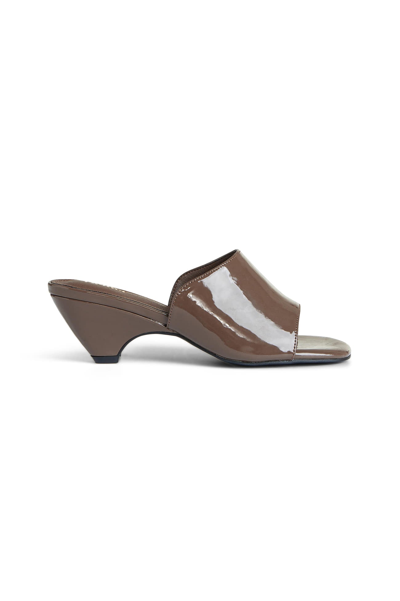Deinet - ENAMEL SLIPPERS IN BROWN