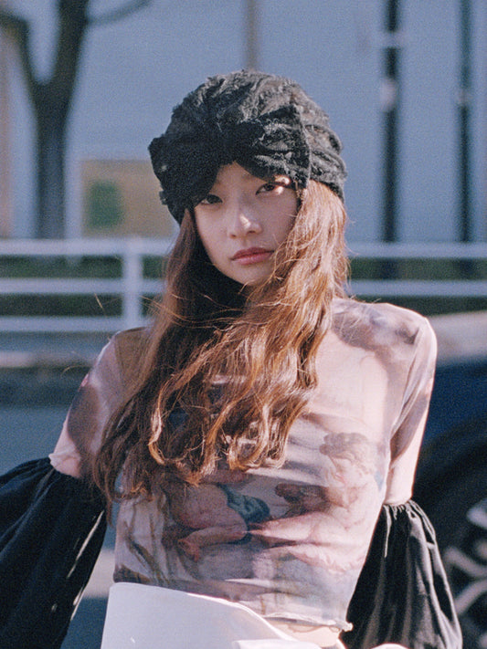 FLORAL LACE TURBAN IN BLACK