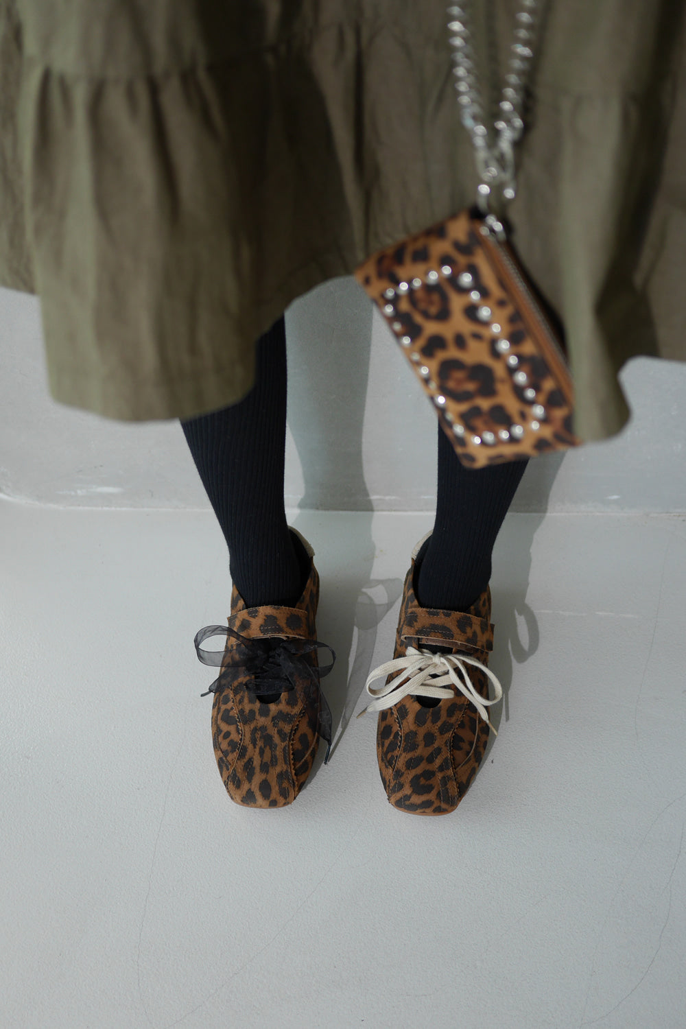 KHIHO -  STUD POPO POUCH / LEOPARD