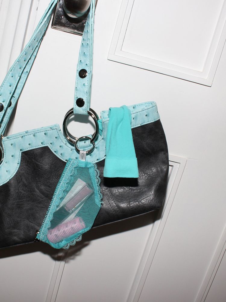 kuel-things－Cheeky pouch (MINT)