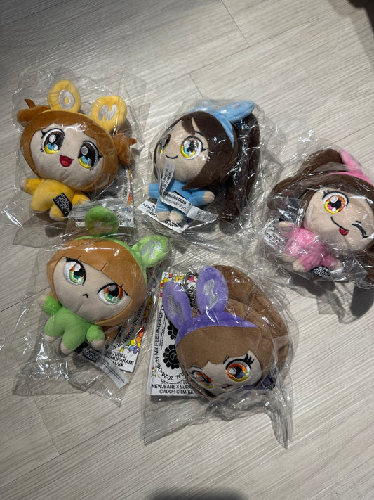 NewJeans X MURAKAMI PLUSH KEYRING Full Set