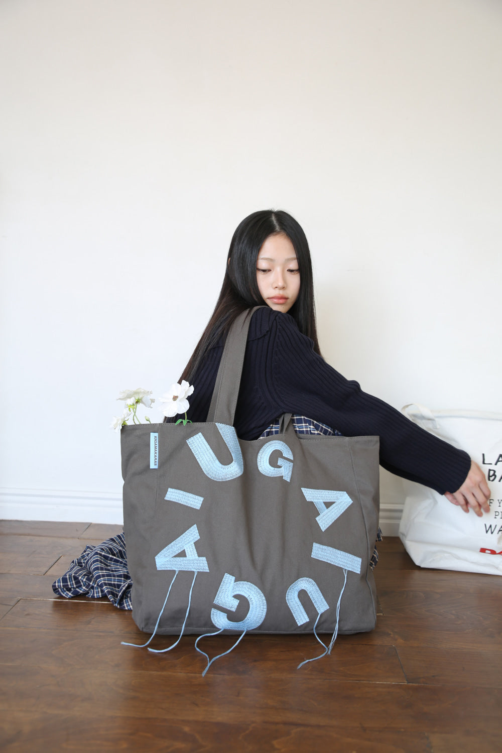IUGA - IUGA Big Shopper Bag (Charcoal)