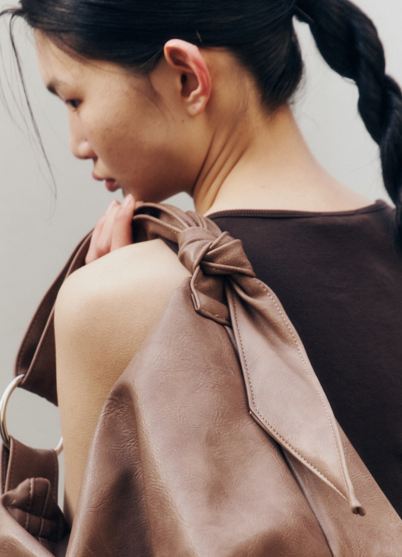 yahnsisi - Large Note Boat Bag - Brown