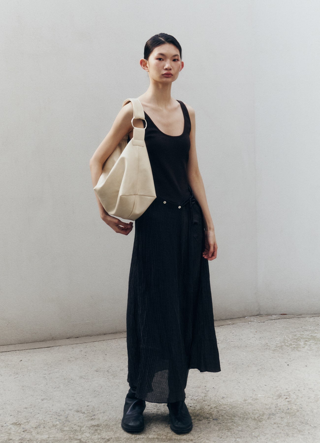 yahnsisi - Large Note Boat Bag - Cream