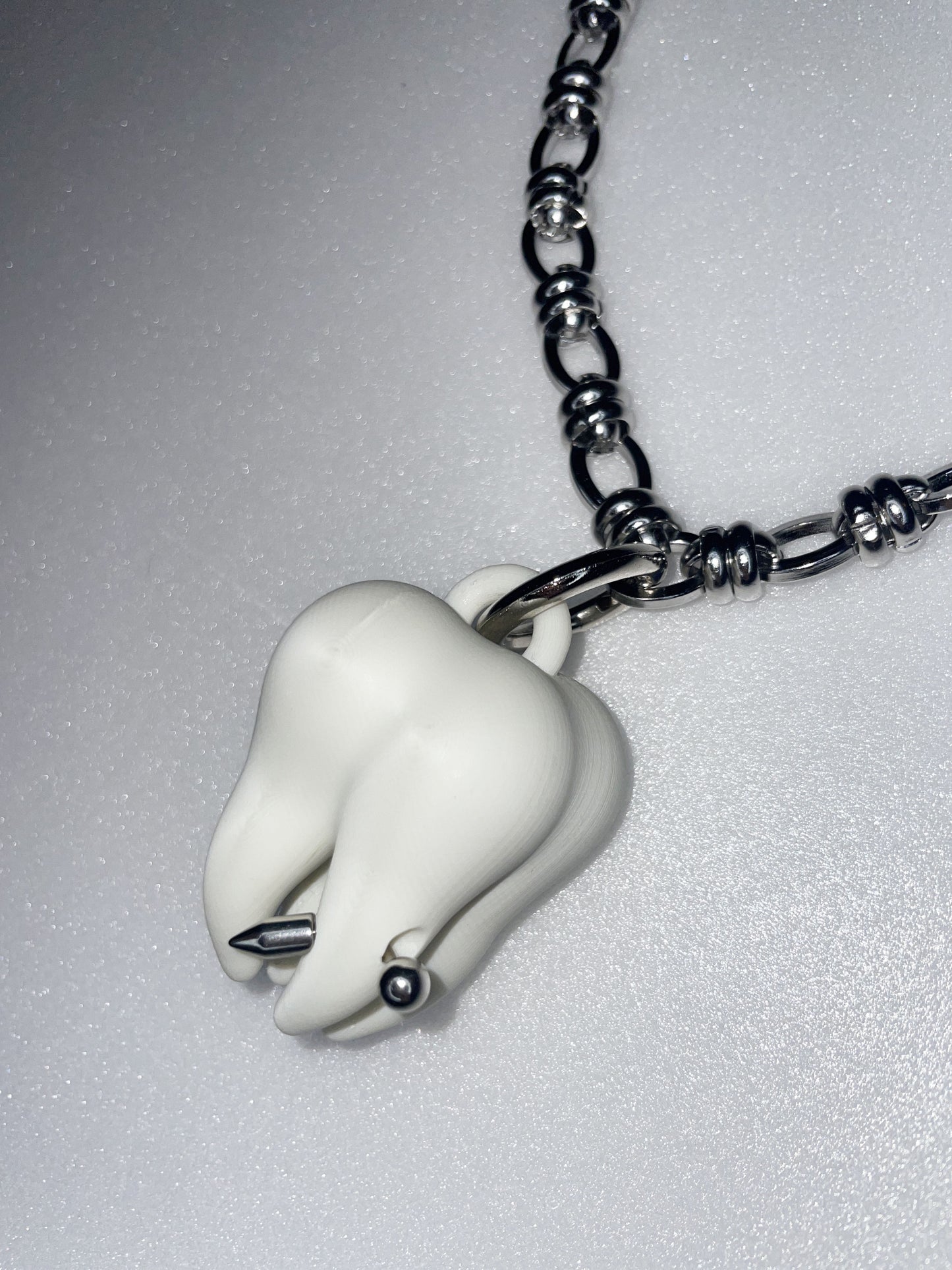 WISDOM TOOTH NECKLACE 🦷