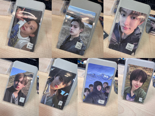 [STOCK] 放 CORTIS 特典 小卡