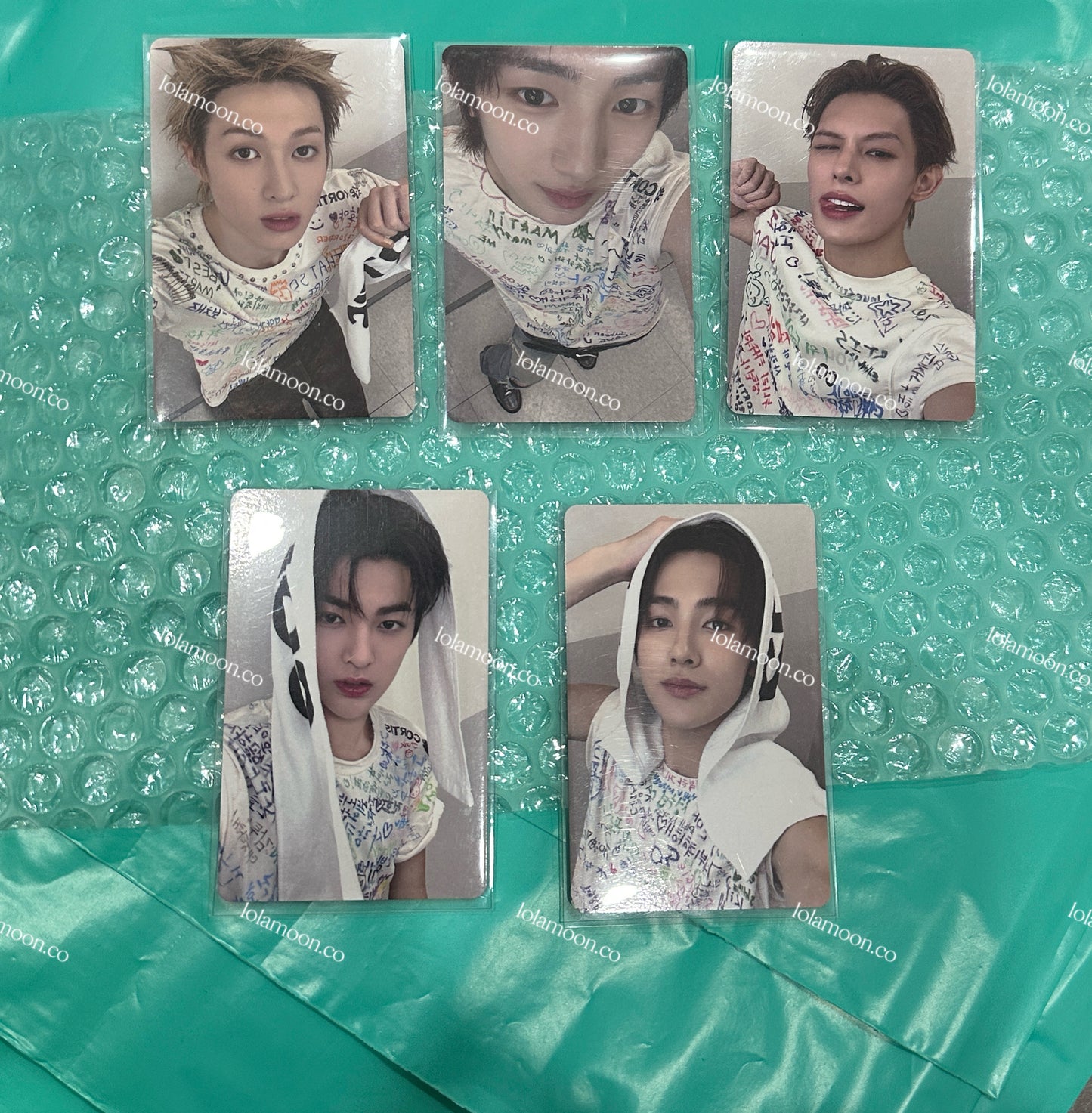 [STOCK] CORTIS The 1st EP [COLOR OUTSIDE THE LINES] 日咖CARD ONLY