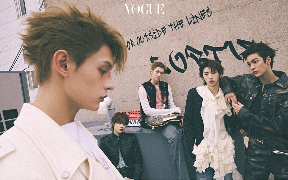 VOGUE 2025.10(只有內頁，非封面)